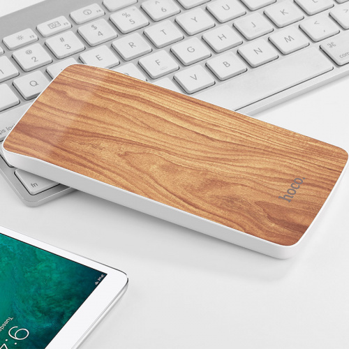 j5-wooden-power-bank-8000-mah-interior