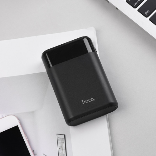 power-bank-b35b-entourage-mobile-8000-mah-battery-overview