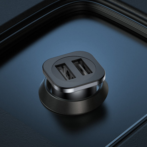 hoco-nz4-wise-road-dual-port-car-charger-interior